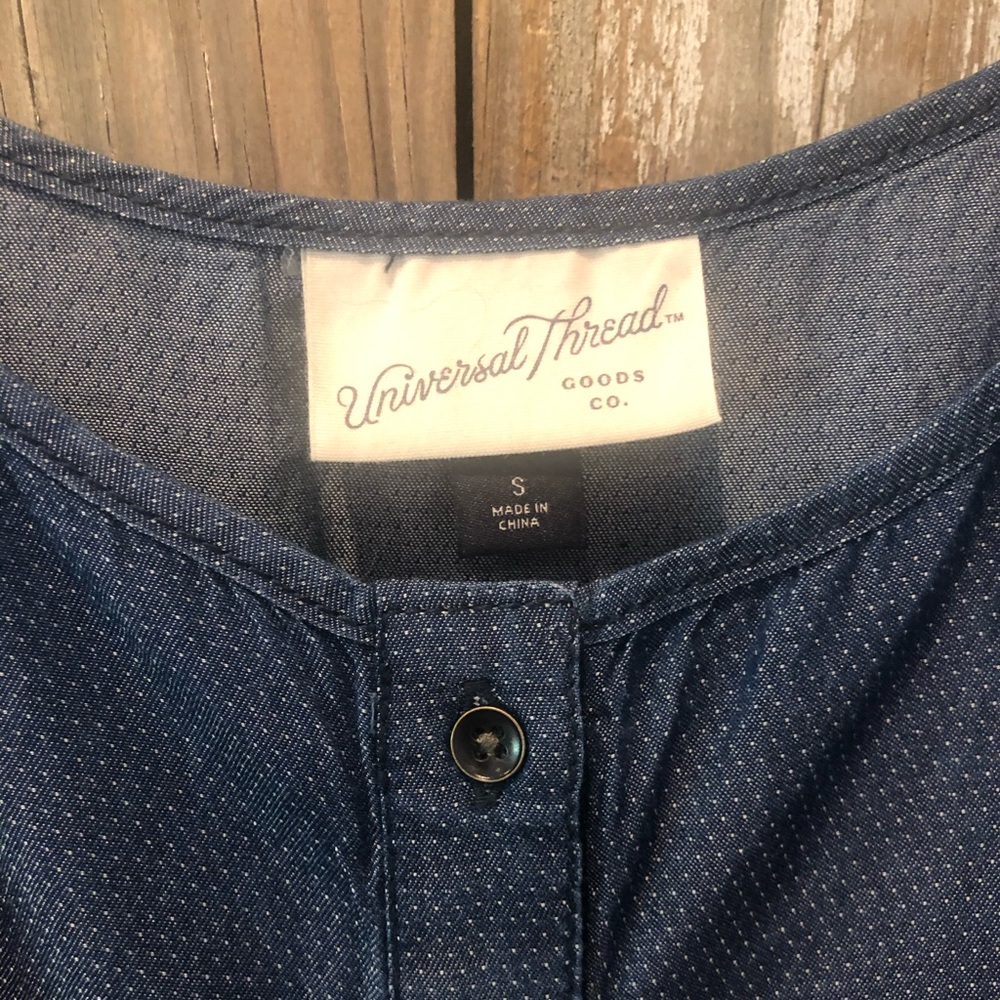 Universal Thread Tank Top - Picture 3 of 3